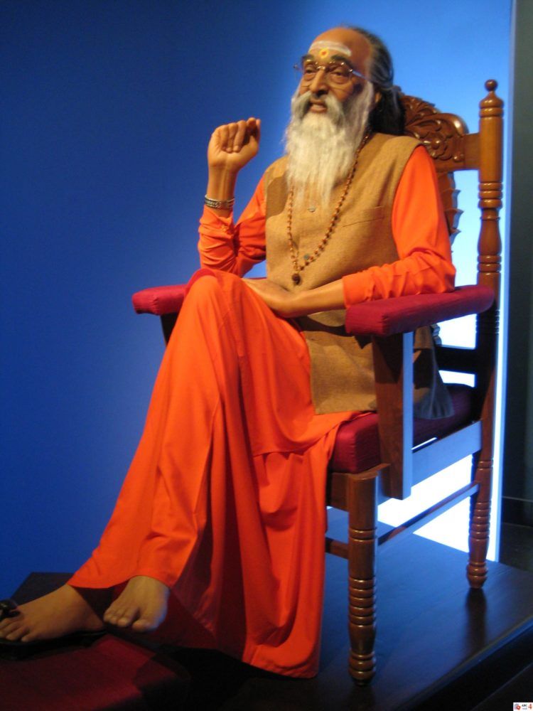 Swami-Chinmayananda-Saraswati